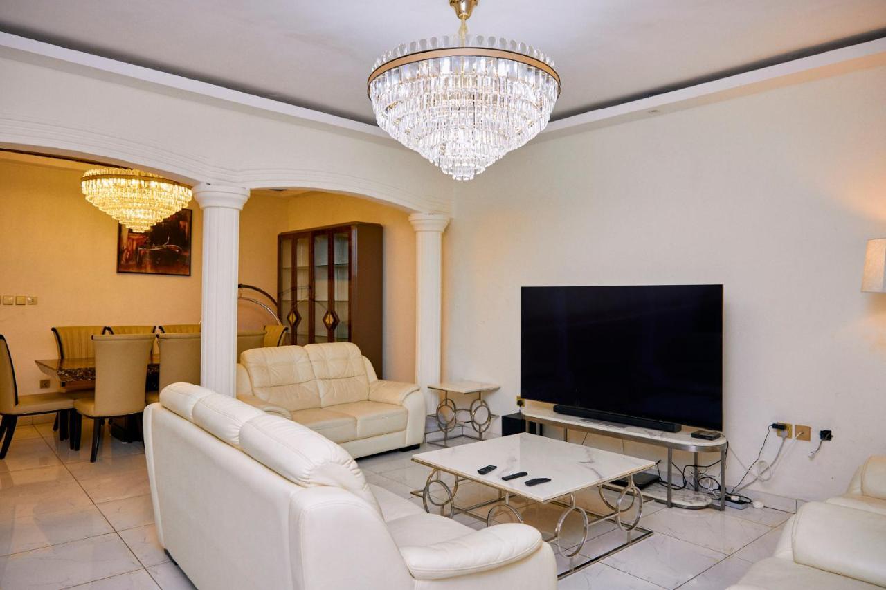 Residence Noumsi Yaounde Bagian luar foto