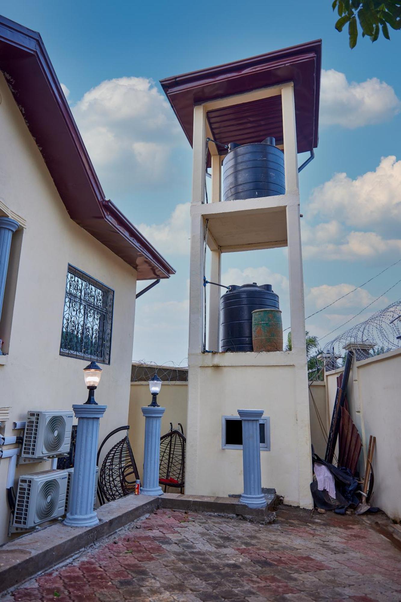 Residence Noumsi Yaounde Bagian luar foto